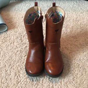 Carters boots